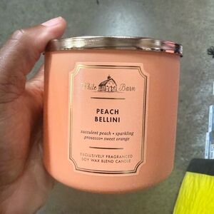 White Barn Peach Bellini Candle - Peach